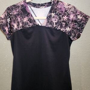 Danskin Black and Purple Short Sleeve Top